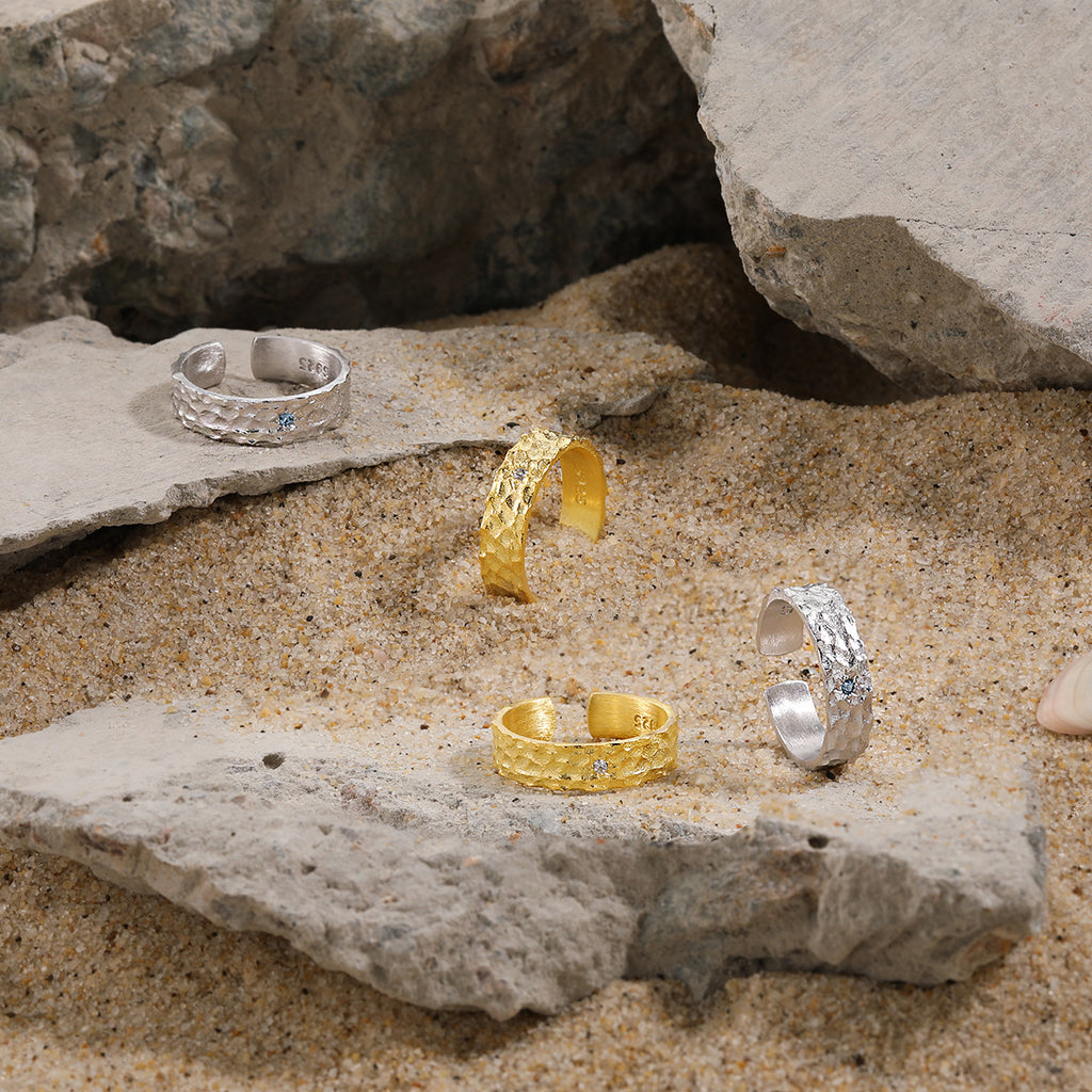 Brushed Finish in 925 Sterling Silver Jewelry Hammered Texture Adjustable Cubic Zirconia Ring