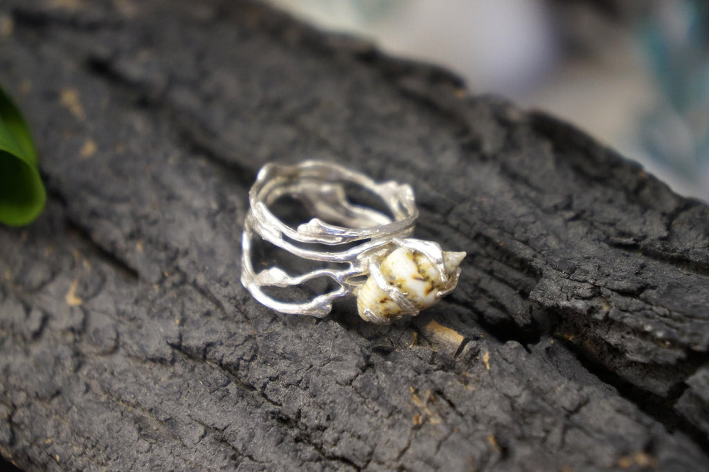 Jasmine Twig Ring: Real Sea Shell Accent (Sterling Silver, Gold Plated)-4