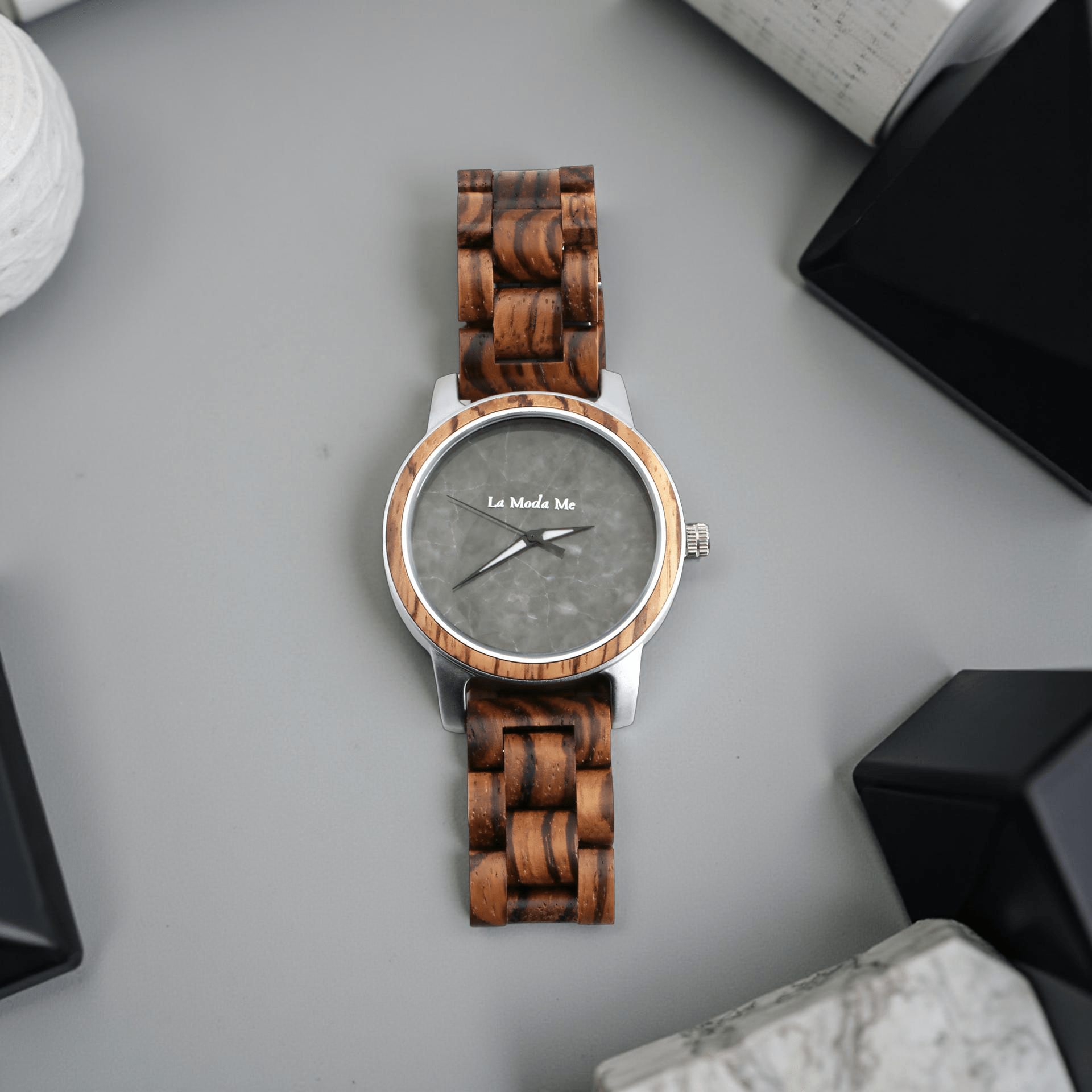 Watch Horizon - Eco-Friendly Walnut Wooden Timepiece-2