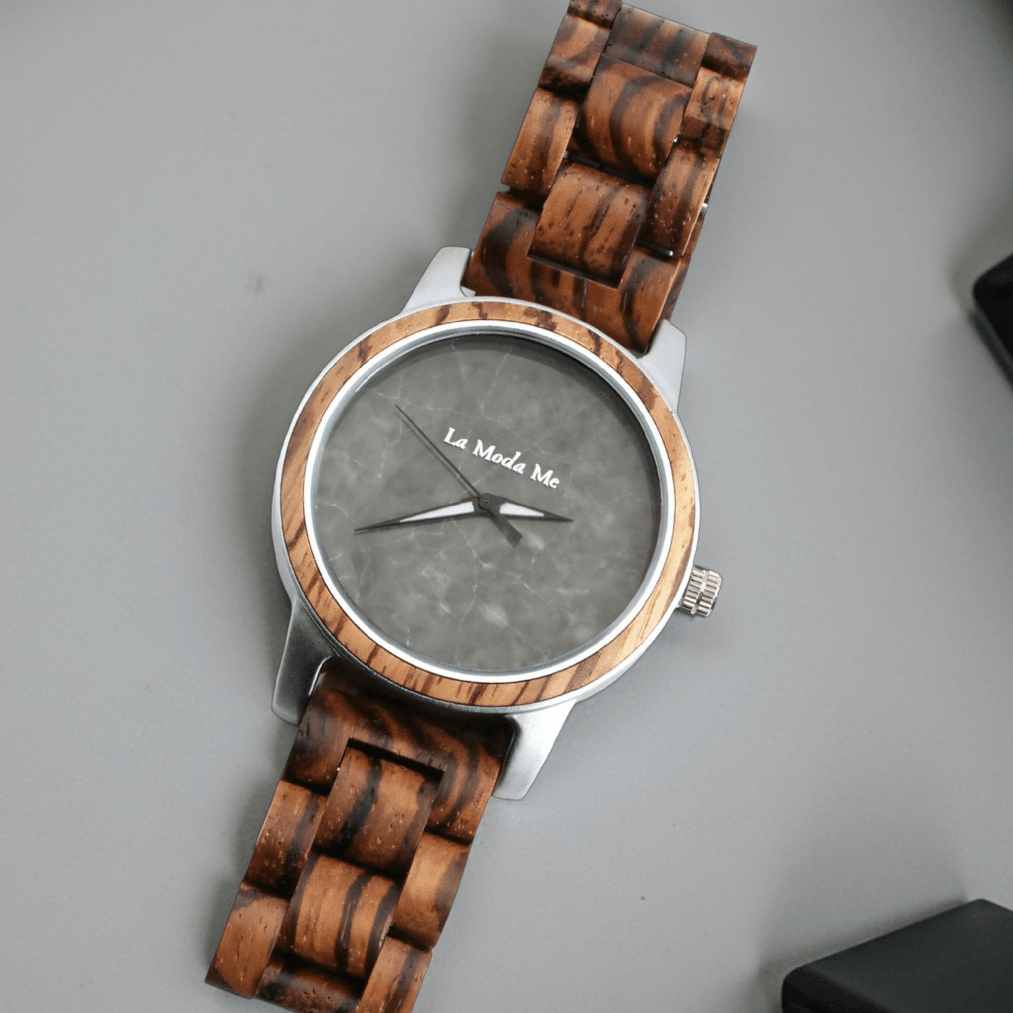 Watch Horizon - Eco-Friendly Walnut Wooden Timepiece-0